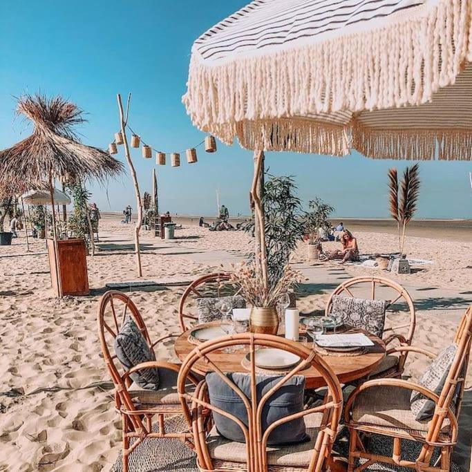 Beachy Days Near Ocean & Hébergement de vacances
